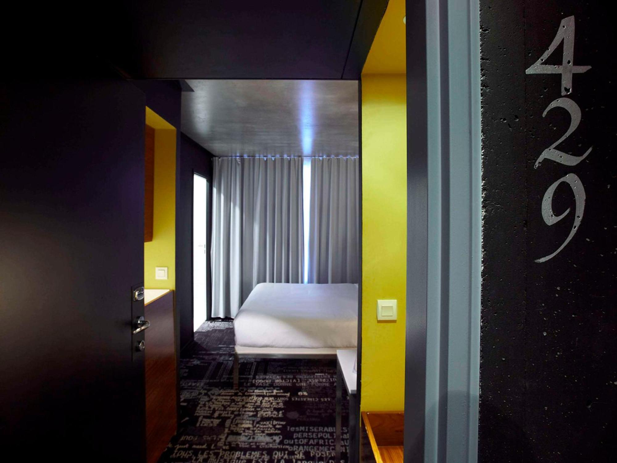 Mama Shelter Paris East Hotel Exterior photo